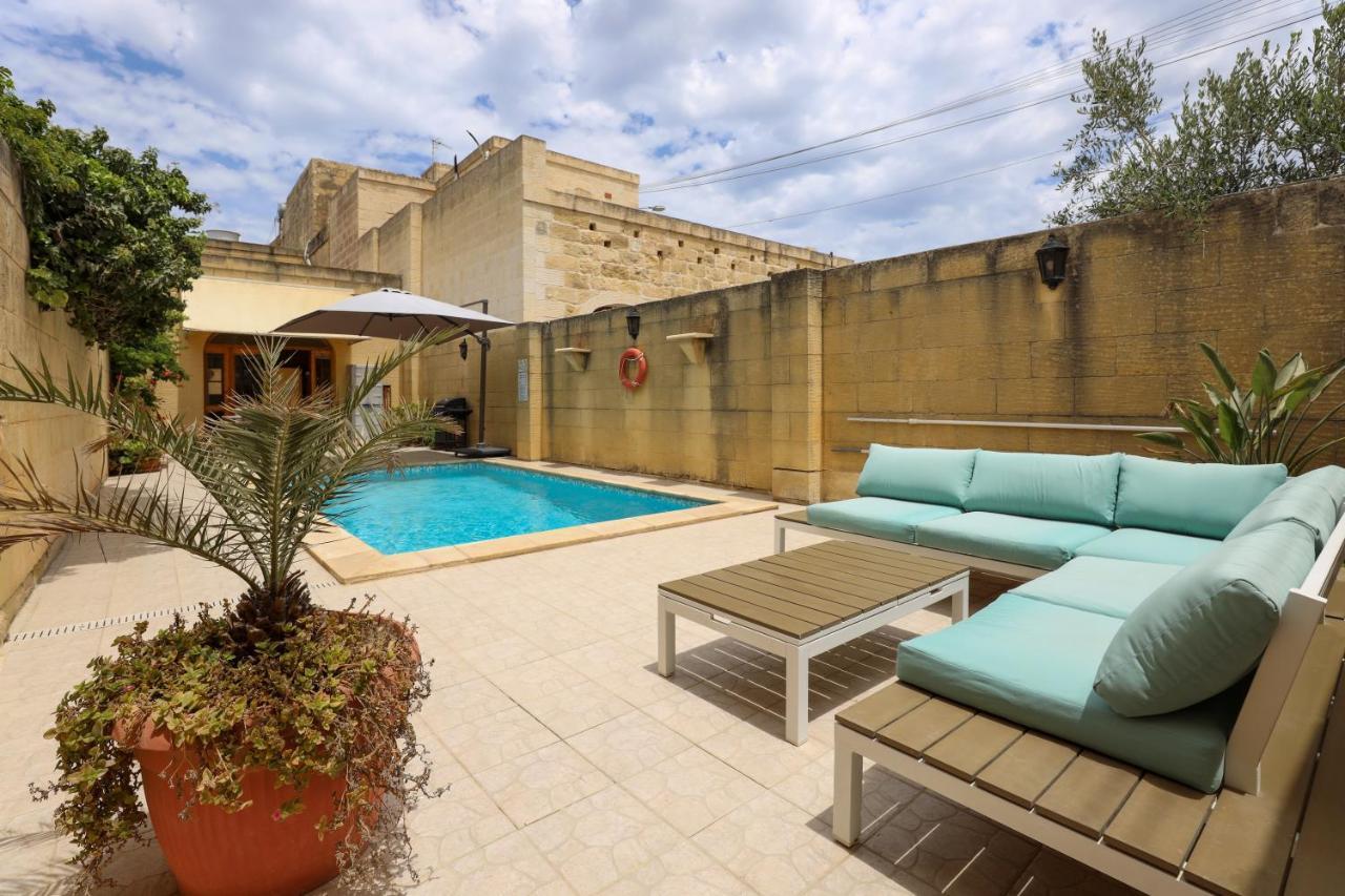 Superb Maltese Farmhouse With Private Pool Βίλα Victoria Εξωτερικό φωτογραφία