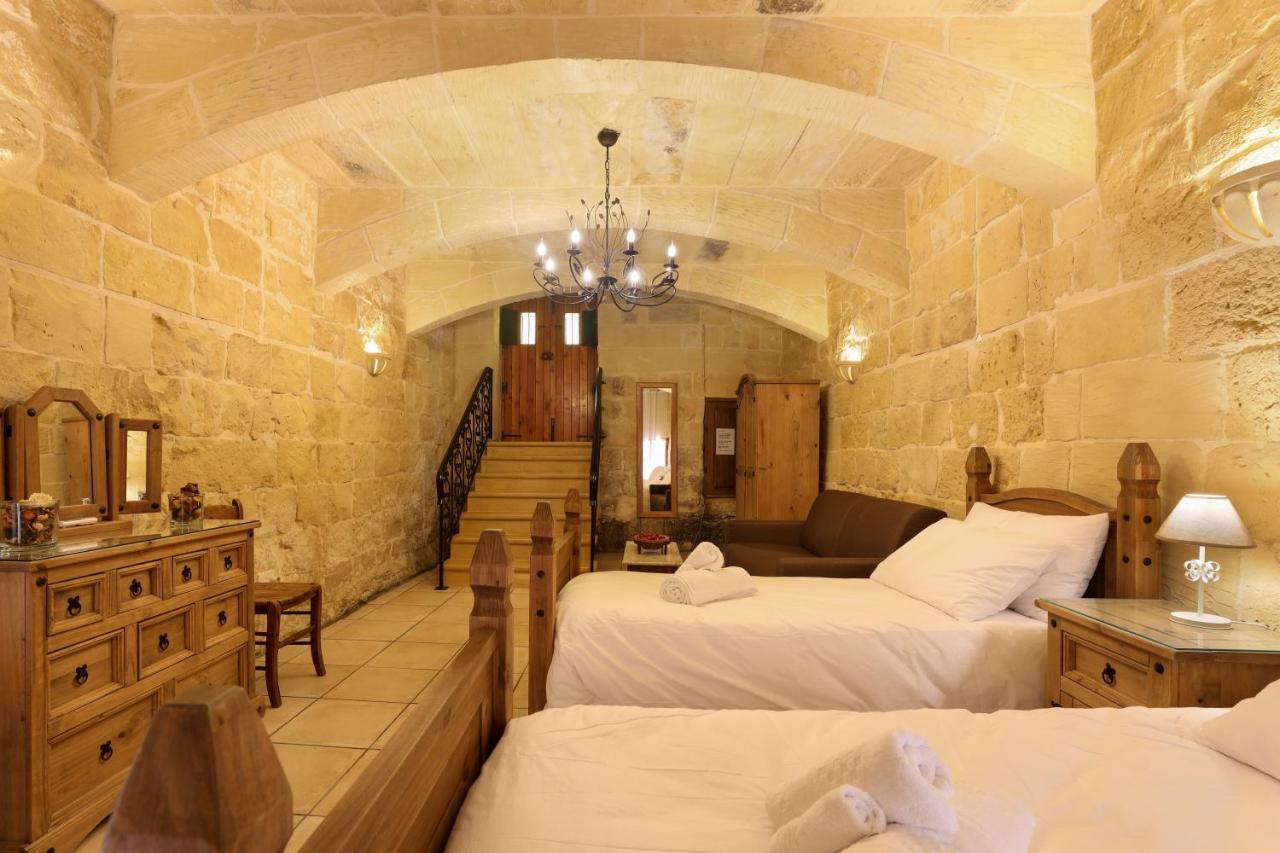Superb Maltese Farmhouse With Private Pool Βίλα Victoria Εξωτερικό φωτογραφία