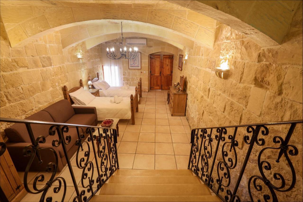 Superb Maltese Farmhouse With Private Pool Βίλα Victoria Εξωτερικό φωτογραφία