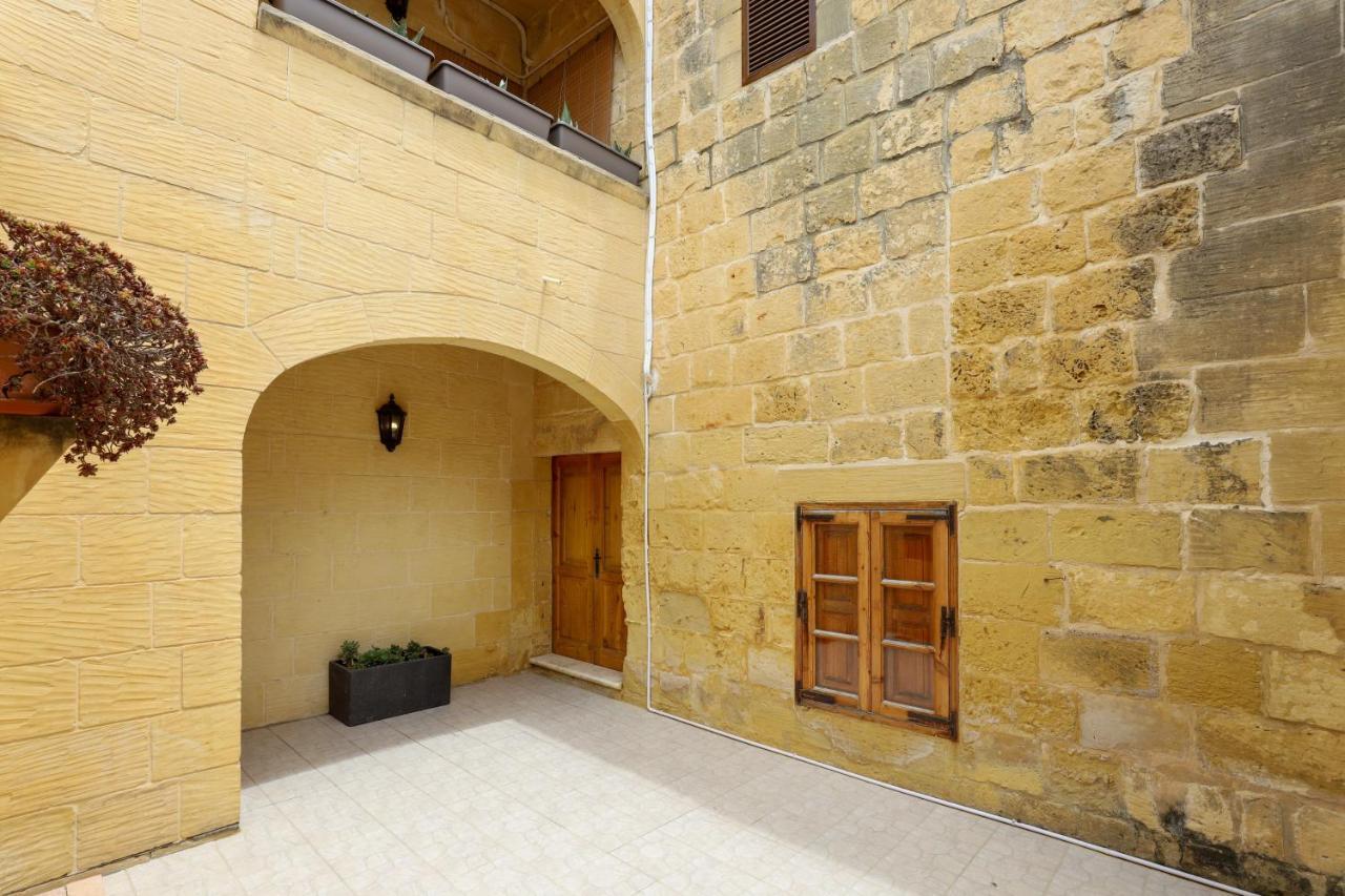 Superb Maltese Farmhouse With Private Pool Βίλα Victoria Εξωτερικό φωτογραφία